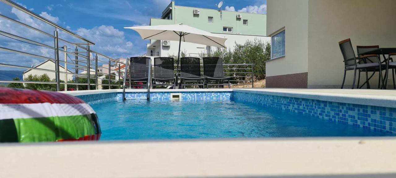Villa Aninka Komarna Extérieur photo