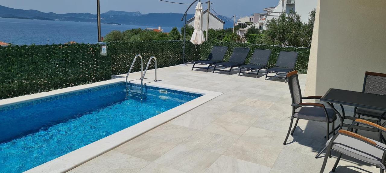 Villa Aninka Komarna Extérieur photo